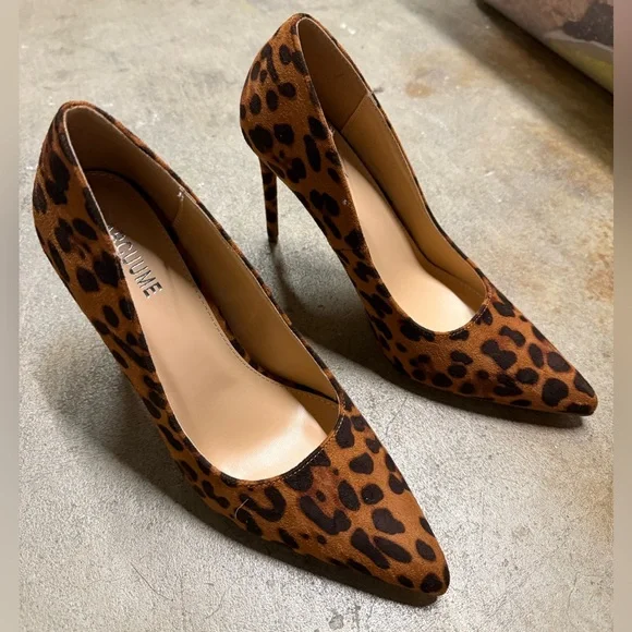 Leopard Print Stiletto Heels - Picture 1 of 8